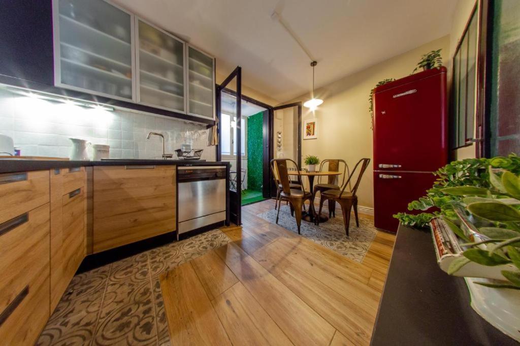 נרבון Retromirabeau - Chambre Suite & Appartements De Charme - Localisation Premium מראה חיצוני תמונה